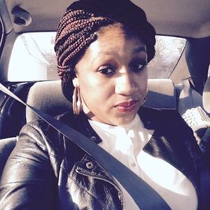 Meet your Posher, Kenyonah